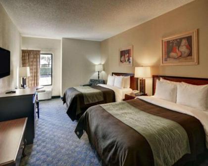 Quality Inn & Suites DFW Airport South - image 2