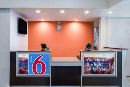 Motel 6-Irving TX - Irving DFW Airport East - image 4