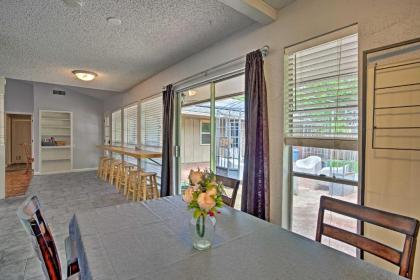 Charming Home - 15 Miles to Downtown Dallas! - image 9