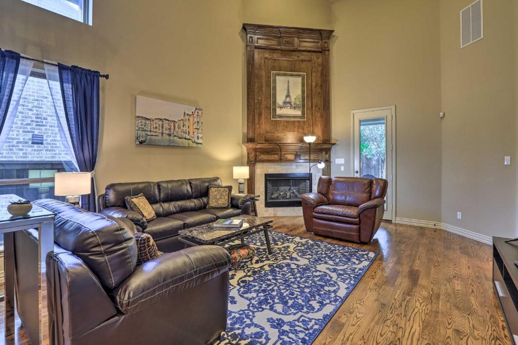 Chic Family-Friendly Home in Irving with Yard! - image 4