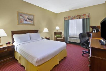 Holiday Inn Express Irwin-PA Turnpike Exit 67 an IHG Hotel - image 7