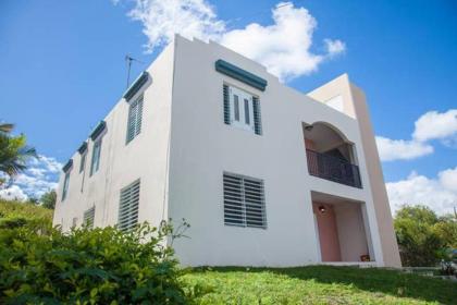 Casa lujosa en Isabela cerca de playa jobos - image 5