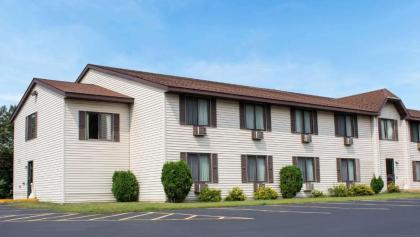 Magnuson Hotel Country Inn - image 4