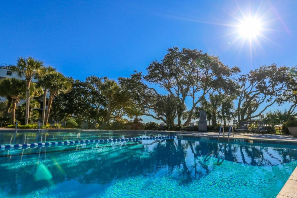 Array of Sunshine Condo - main image