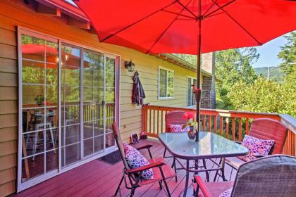 Issaquah Home with Deck and Patio 16 Miles to Seattle! - image 14