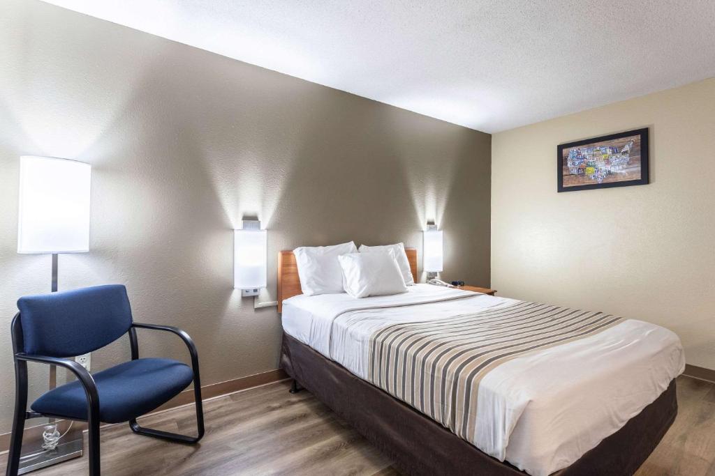 Econo Lodge Ithaca - main image