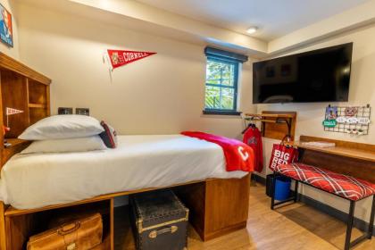 The Dorm Hotel - image 7