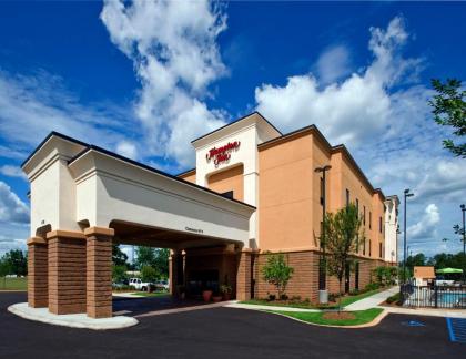 Hampton Inn Jackson-College Avenue - image 11