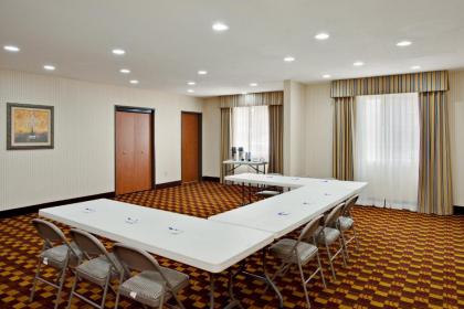 Holiday Inn Express & Suites Jackson an IHG Hotel - image 10