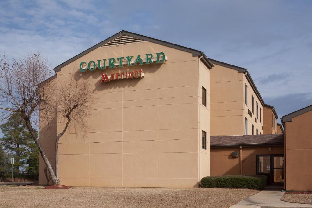 Courtyard by Marriott Jackson Ridgeland - image 3