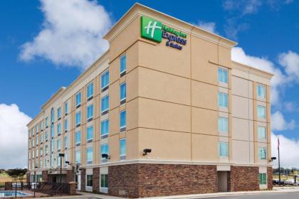 Holiday Inn Express Hotel & Suites Jackson Northeast an IHG Hotel - image 14