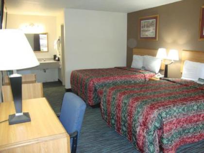 Econo Lodge Inn and Suites - Jackson - image 12