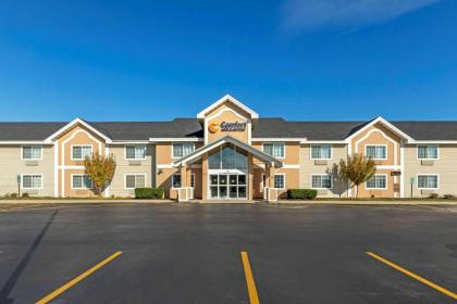 Comfort Inn  Suites Jackson   West Bend