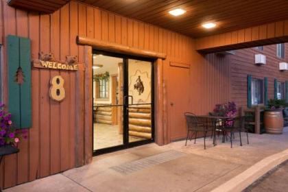 Super 8 by Wyndham Jackson Hole - image 2