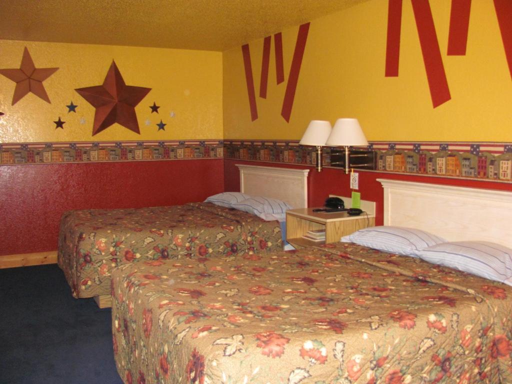 Earth Inn Motel - Jackson - image 3