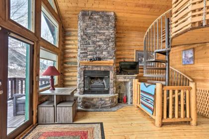 Rustic Jackson Hole Abode with Snow King Views! - image 5