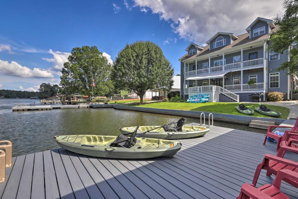 Picturesque Abode with Dock on Jackson Lake! - main image