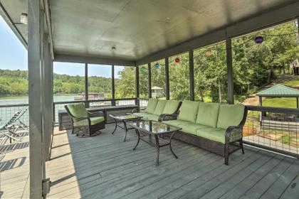 Lakefront Jacksons Gap House with Deck Dock and Views - image 11