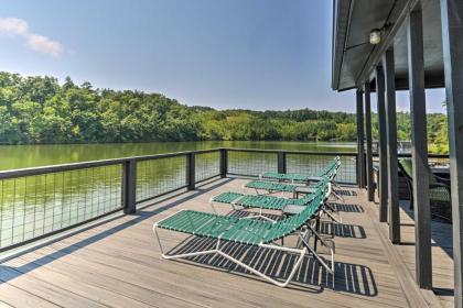 Lakefront Jacksons Gap House with Deck Dock and Views - image 14