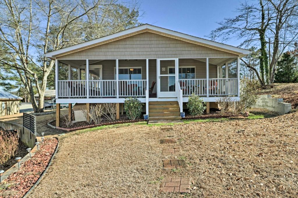 Waterfront Lake Martin Home with Porch and Boathouse! - image 6