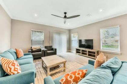 Pet friendly spacious 5 blocks from Jax Beach!!! - image 5