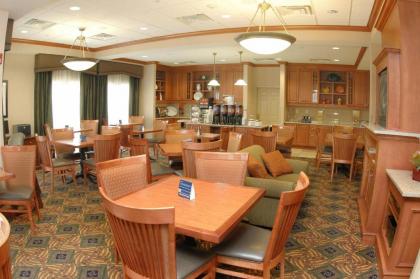 Hampton Inn Jacksonville - image 12