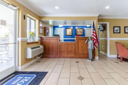 Rodeway Inn & Suites Jacksonville near Camp Lejeune - image 11