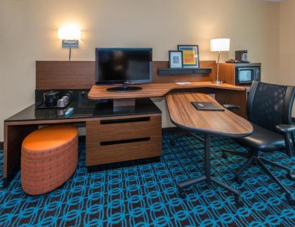 Fairfield Inn & Suites by Marriott Jacksonville - image 14