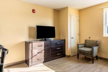 Suburban Extended Stay Hotel Camp Lejeune - image 10