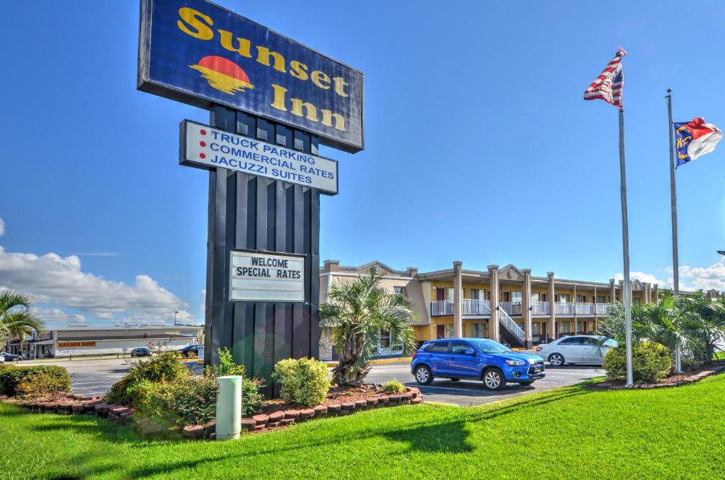 Sunset Inn - main image