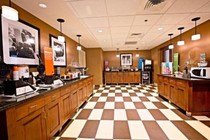 Hampton Inn & Suites Jacksonville - image 5