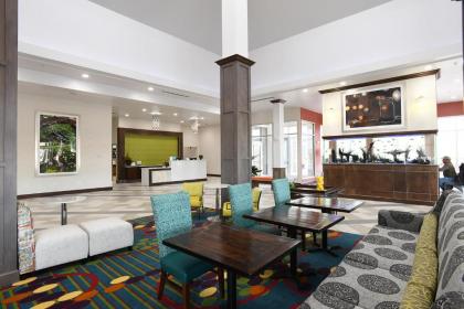 Hilton Garden Inn Jacksonville - image 10