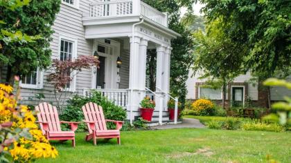 McCully House Inn - image 8