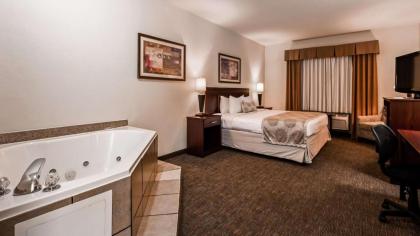 Best Western Jacksonville Inn - image 10