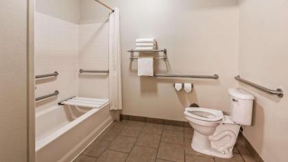 Best Western Jacksonville Inn - image 8