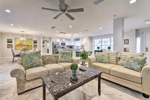 Jacksonville Gem - Ideal Location to Beaches! - image 2