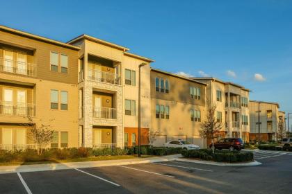 Frontdesk The Point at Town Center Apts Jacksonville - image 11