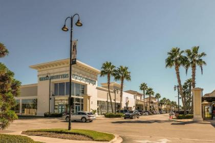 Frontdesk The Point at Town Center Apts Jacksonville - image 5