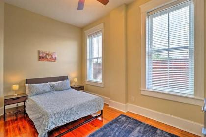 Airy apartment in historic Springfield - image 13