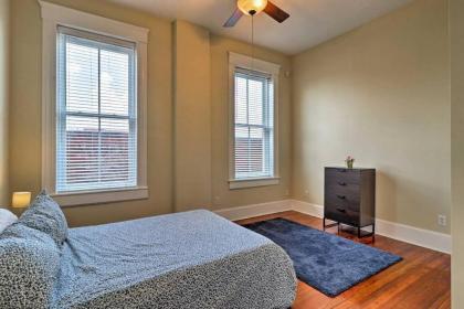 Airy apartment in historic Springfield - image 17