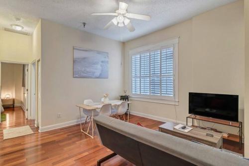 LT Stay Discounts! Cozy 2 BR Apt - Pet Friendly! - image 2