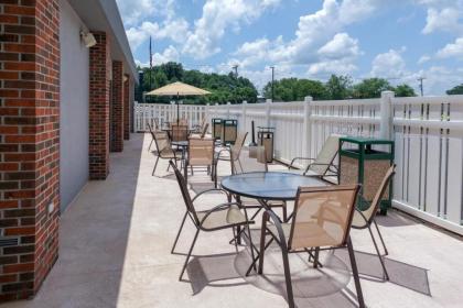 Hampton Inn Jasper - image 4