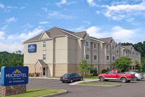 Microtel Inn & Suites by Wyndham Jasper - image 2