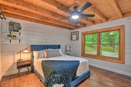 Luxe Jasper Cabin with Deck and Blue Ridge Mtn Views! - image 11