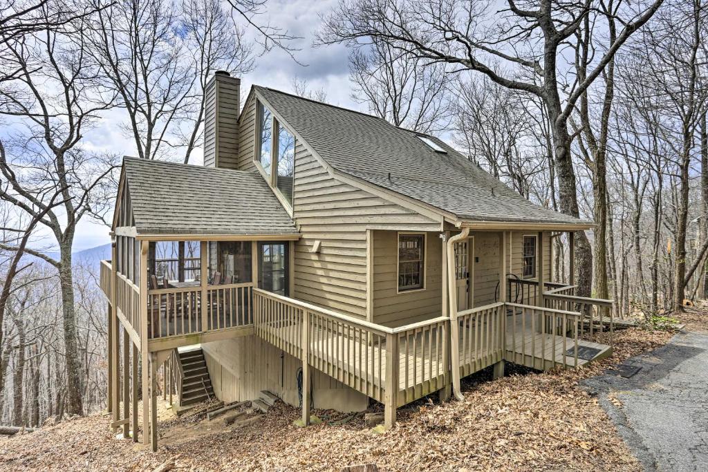 Secluded Big Canoe Gem with Wraparound Deck! - image 7