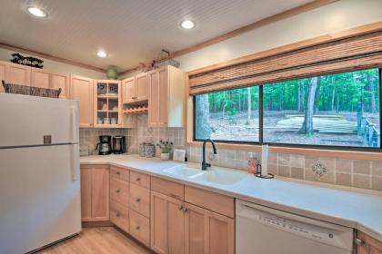 Big Canoe Cabin with Porch and Amenity Access - image 9