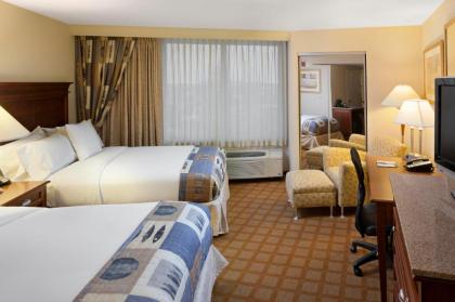 DoubleTree by Hilton Jefferson City - image 5