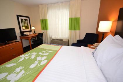 Fairfield Inn & Suites Jefferson City - image 12