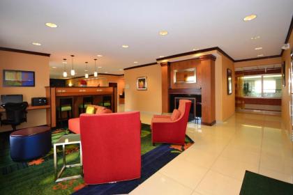 Fairfield Inn & Suites Jefferson City - image 2