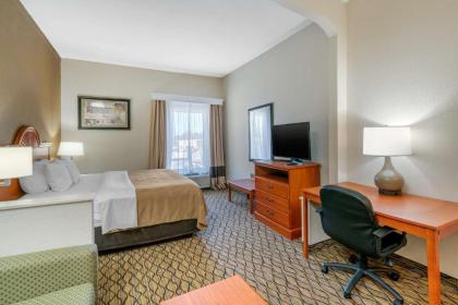 Quality Inn & Suites - Jefferson City - image 12